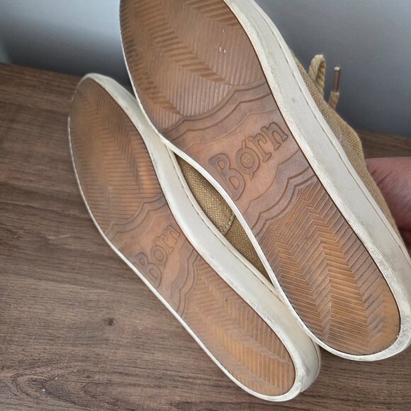 EUC BORN SHOES TAN CANVAS UPPER LACED WOMENS 9.5 - Picture 14 of 16